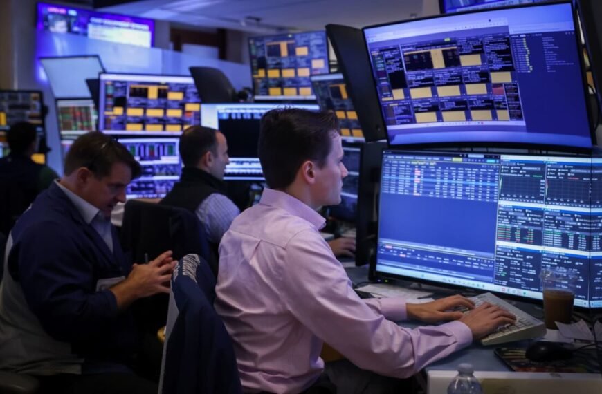 We got more defensive last week as Wall Street raised the bar for AI stocks